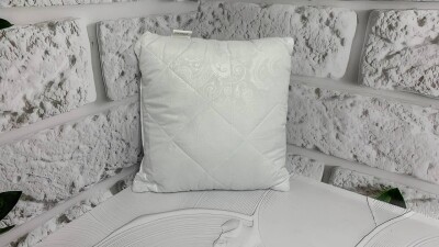 Подушка гіпоалергенна 40х40см. "Білосніжка"